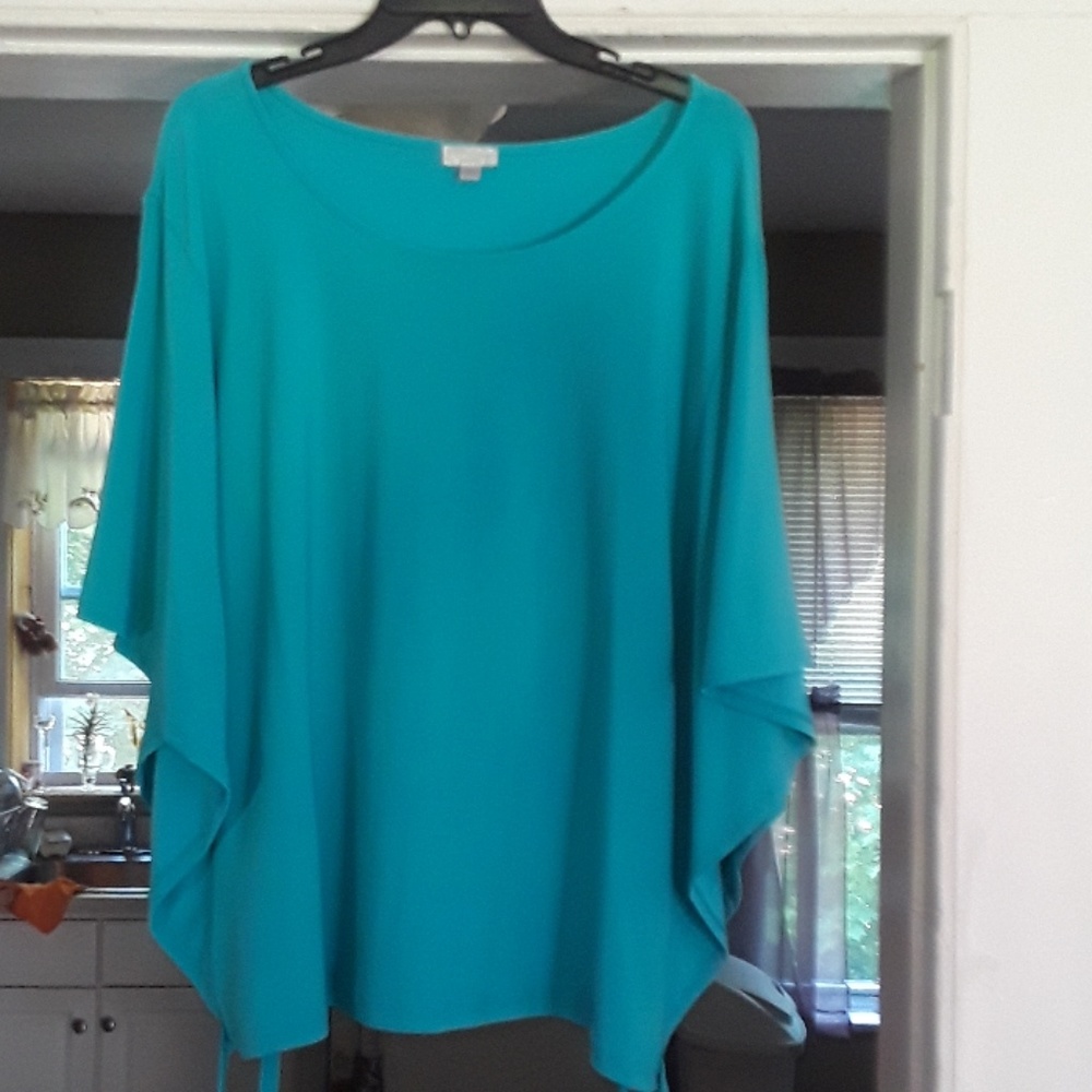 Beautiful knit top